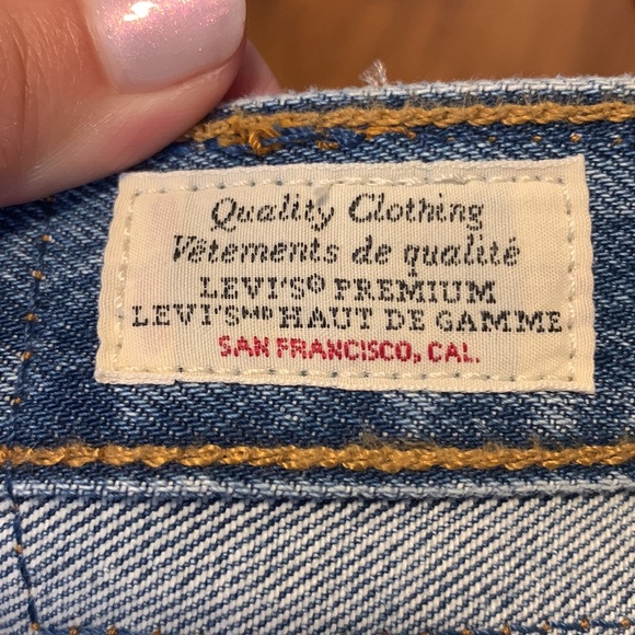 LEVIS 501’s Cropped - Picture 5 of 11